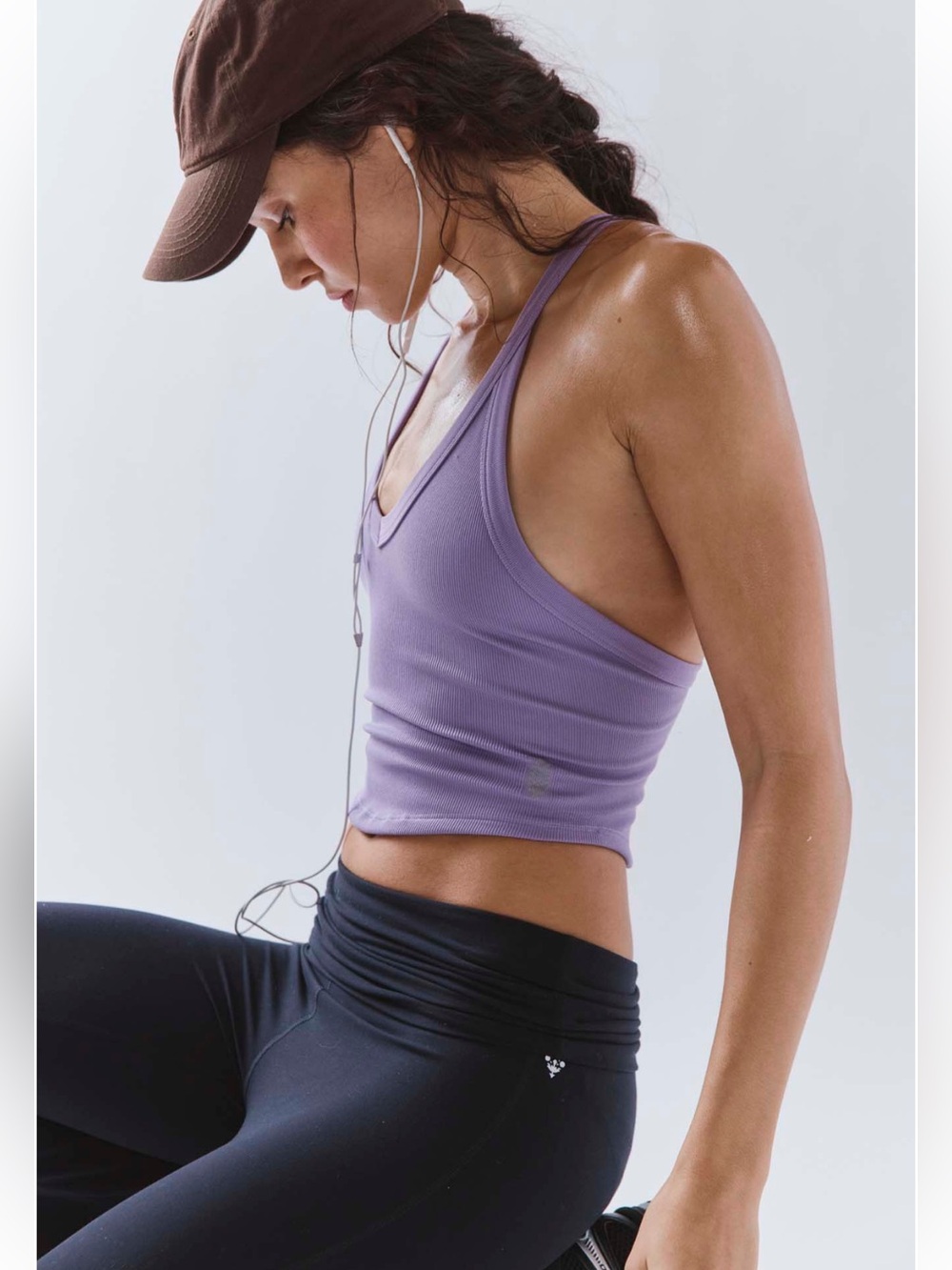 Free People FP Movement All Clear V Neck Cami NWT Size M/L “Gem” Light Purple - Picture 4 of 8